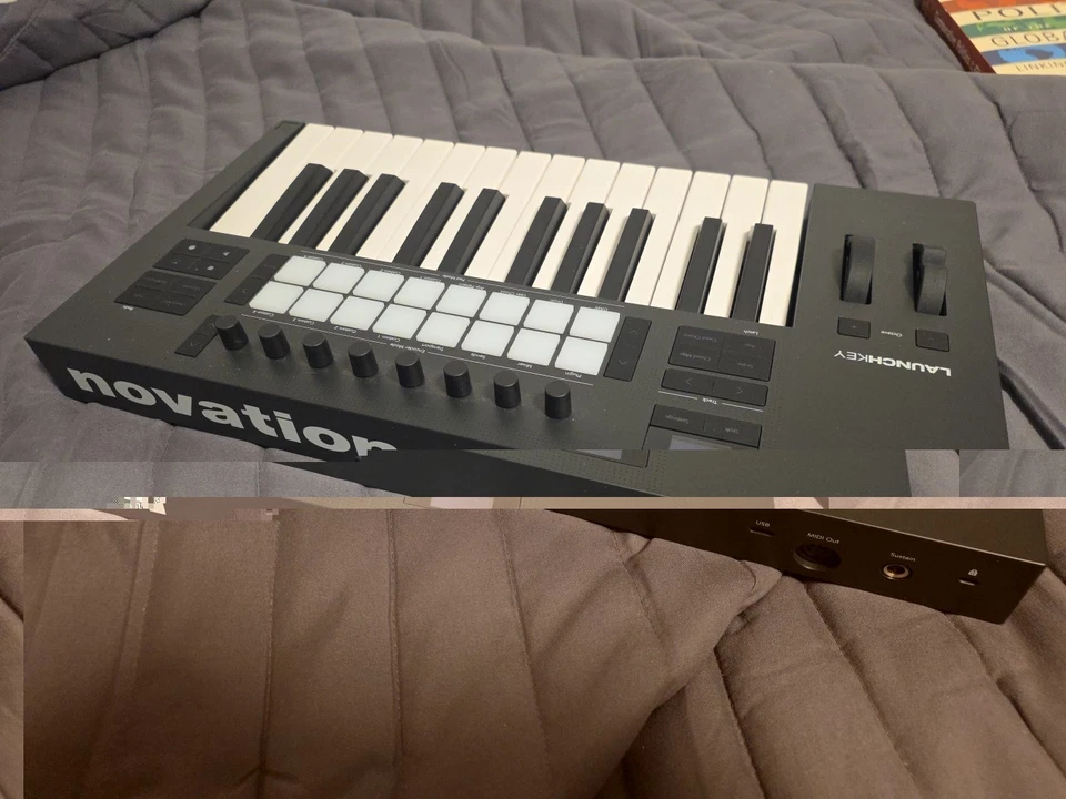 Novation Launchkey 25 MK4 | Portable DAW Controller | Supports a Sustain Pedal - Image 3 of 4