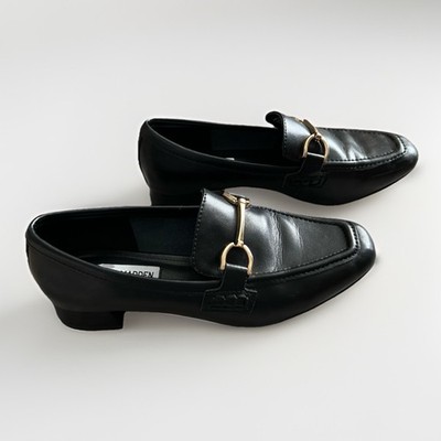 Steve Madden Carinne Leather Loafers | Black | Gold Metal Bit Detail | Women s 6