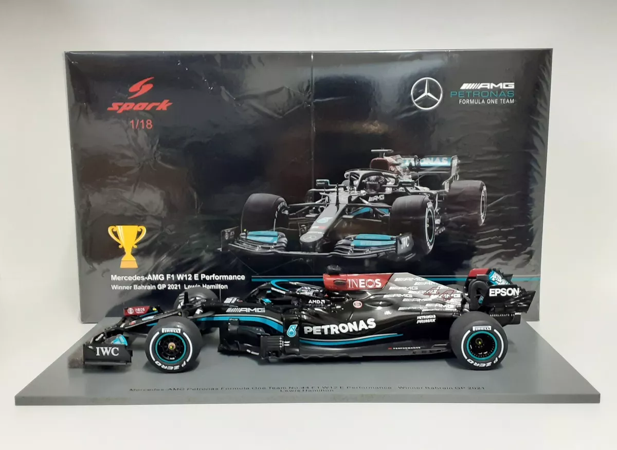 Model Car F1 Die Cast 1:18 Spark Mercedes Hamilton Bahrain 2021 Modeling