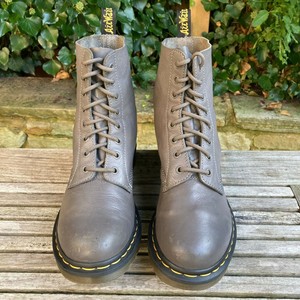 dr martens pascal virginia sizing