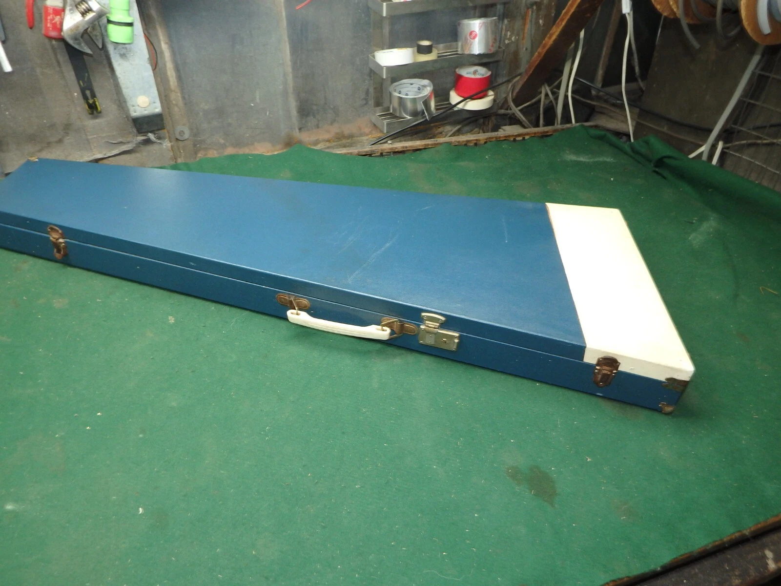 Picture 8 of 24