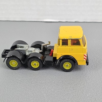 Vintage Siku V 288 Henschel F201S-2A Truck Cab Diecast Tractor Trailer Germany
