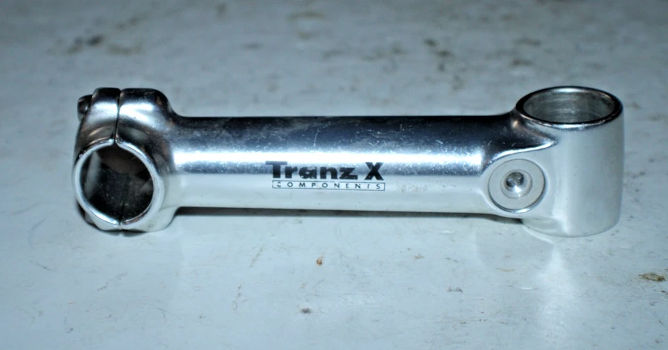 Vástago de bicicleta Lanzi 145 mm 11/8" sin rosca 7º elevación 25,4 mm plateado MTB envío rápido a EE. UU. Foto 4 de 4