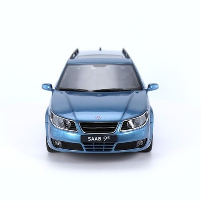 1:18 Saab 9-5 Sportcombi 2006 RadScale Collectibles Resin Model
