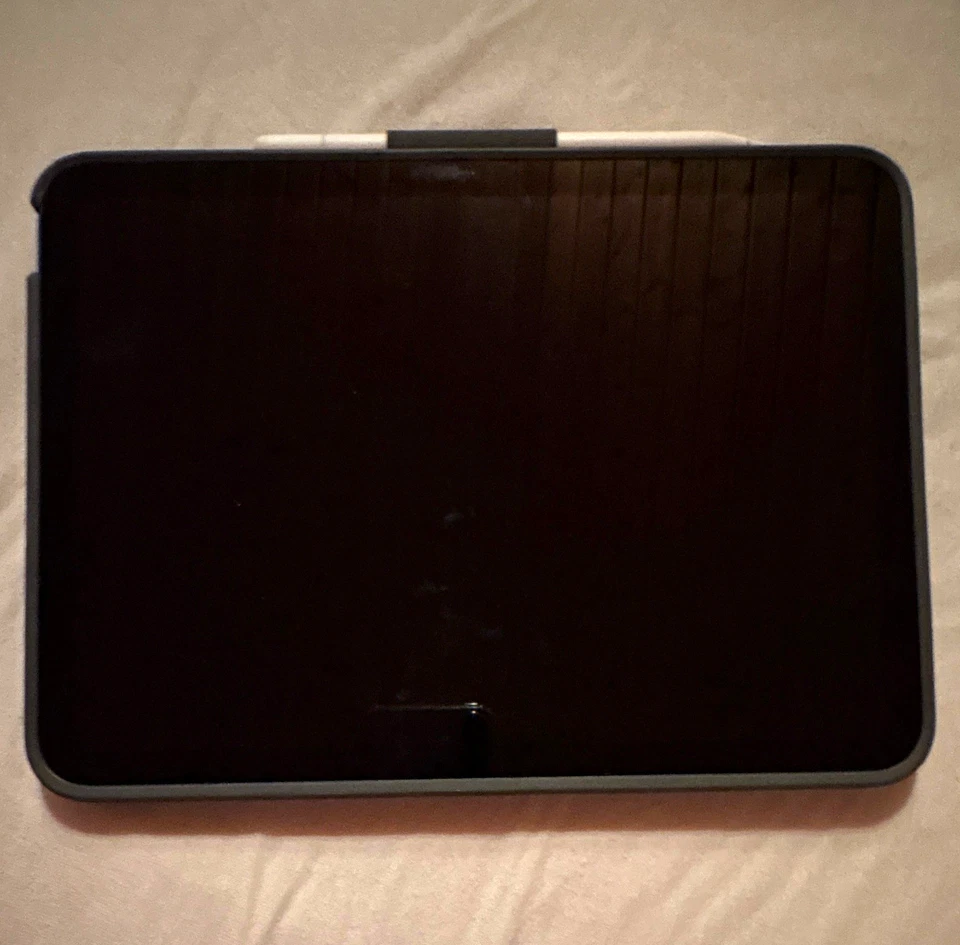 Apple iPad (A16) · 128GB · Wi-Fi