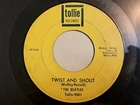 The Beatles - Twist and Shout / There's a Place - OG 1964 Tollie 9001 45 rpm G+