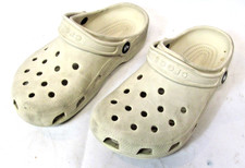 Crocs Classic Clog Cream Size J3