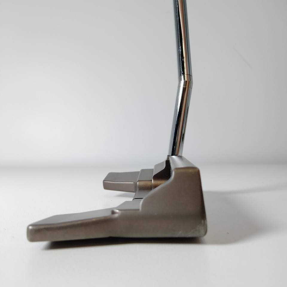 Scotty Cameron Concept X CX-02 Putter RH with Headcover 33