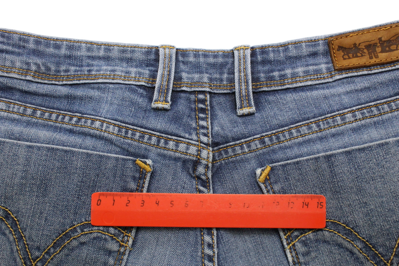 Levi's 627 Straight Fit Jeans Mens W30 L30 Whiskers Zip Fly Blue Distressed thumbnail 10