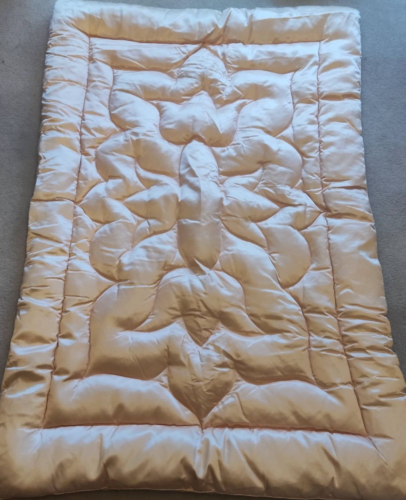 Vintage Feather Shimmering Pale Gold/Peach Eiderdown - 60" x 40" - No. 1 - Picture 1 of 5