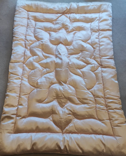 Vintage Feather Shimmering Pale Gold/Peach Eiderdown - 60" x 40" - No. 2 - Photo 1/4