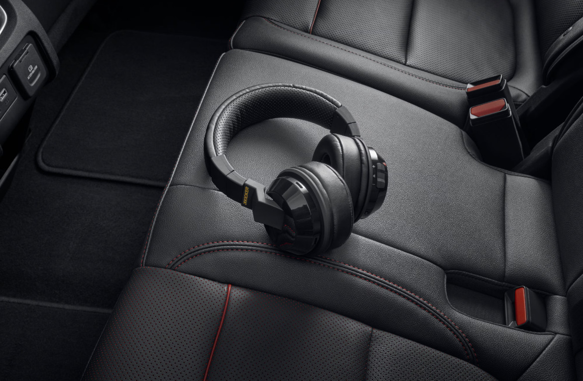 GM Tabor&reg;2 Bluetooth&reg; Headphones by KICKER&reg; - Associated 