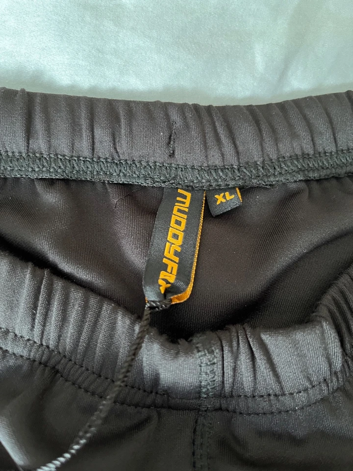 Muddy Fox Padded Cycling Shorts (Medium) - Image 4 of 4