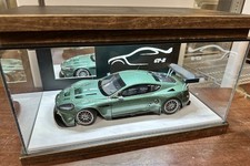 Excellent condition with box AUTOart 1 18 Aston Martin DBR9 24h LeMans Plain Bod