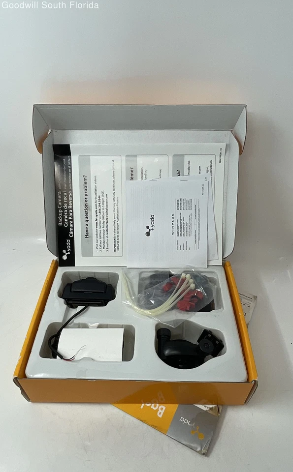 Yada Black Screen Parking Assist Backup Car Camera Dash Monitor - Image 3 of 4