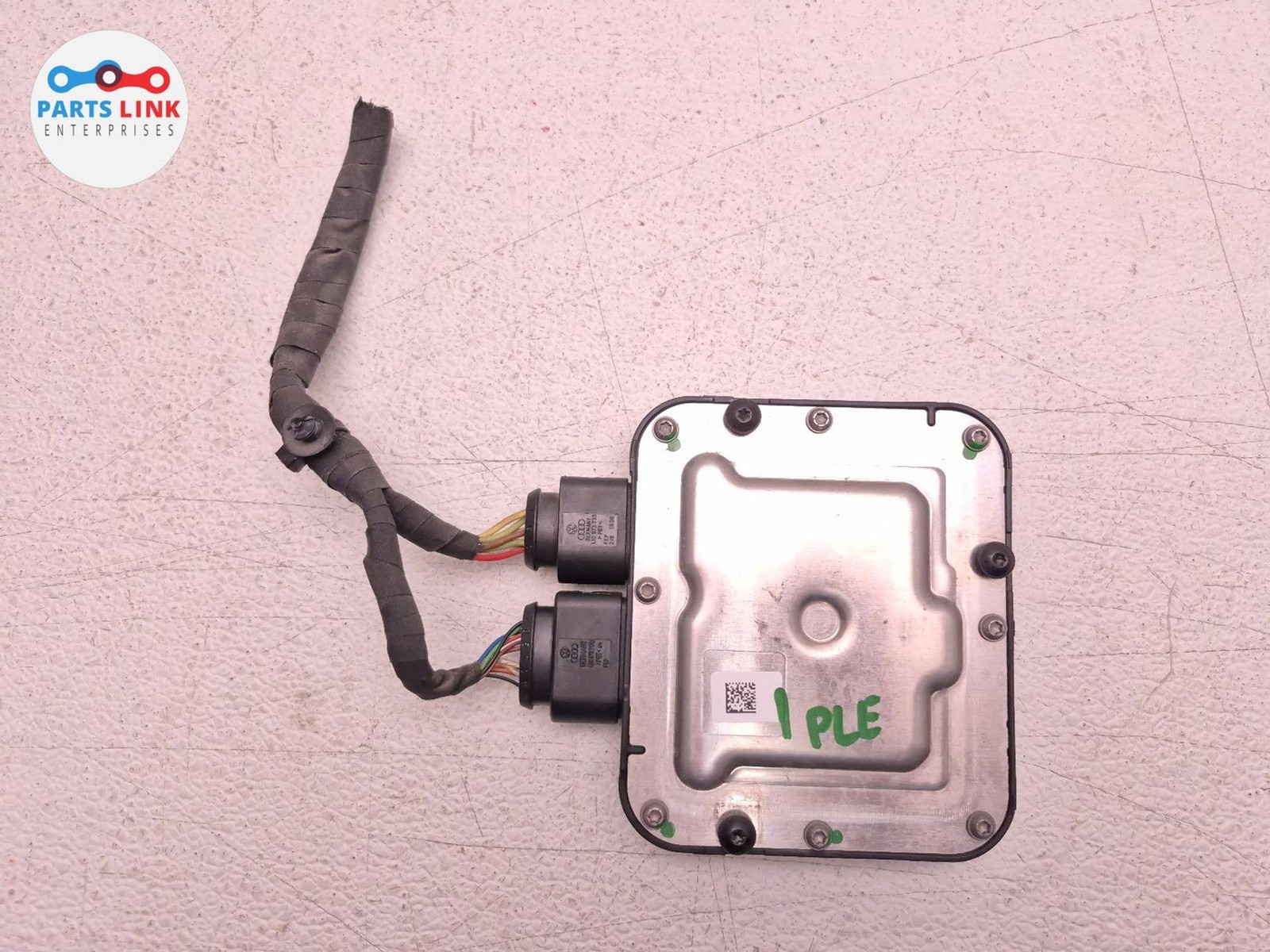 Bentley Bentayga 2016-2020 Engine control unit P/N 4M0907145E