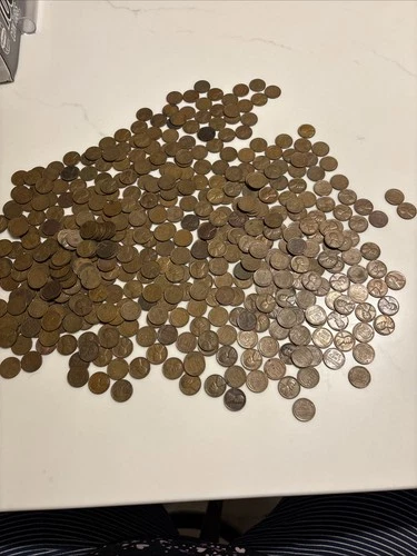 0ver 300 1940s Pennies Lot