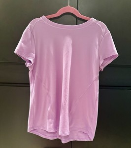 Girls Size 10/12 Lavender All In Motion Short Sleeve Top