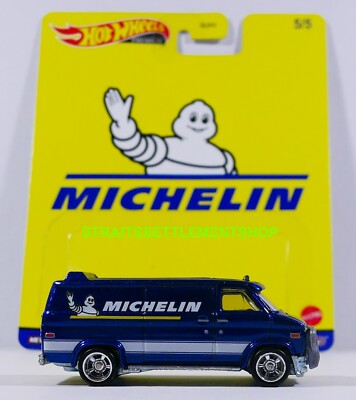 HOT WHEELS 2021 POP CULTURE SPEEDSHOP GARAGE CUSTOM GMC PANEL VAN LOOSE MINT