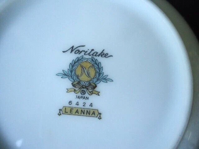 noritake Leanna 6424 tab handle cereal bowl pink rose - image 4 of 4