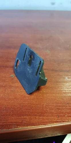 BMW 3er E90 E90N E91 E91N Halter Halterung Scheinwerferarm links N/S 7136827