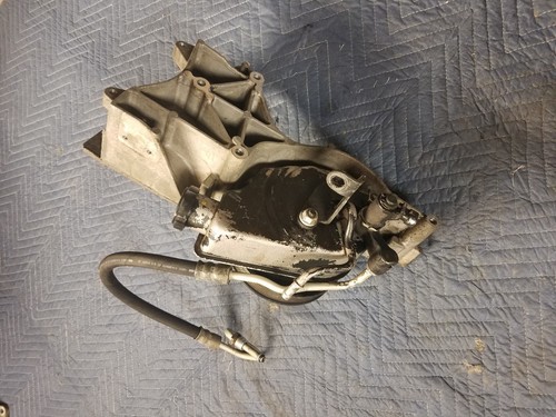 OEM GM POWER STEERING PUMP & BRACKET 12554030 LS1 LSX  LS HOT ROD SWAP 5.3 6.0 - Picture 2 of 5
