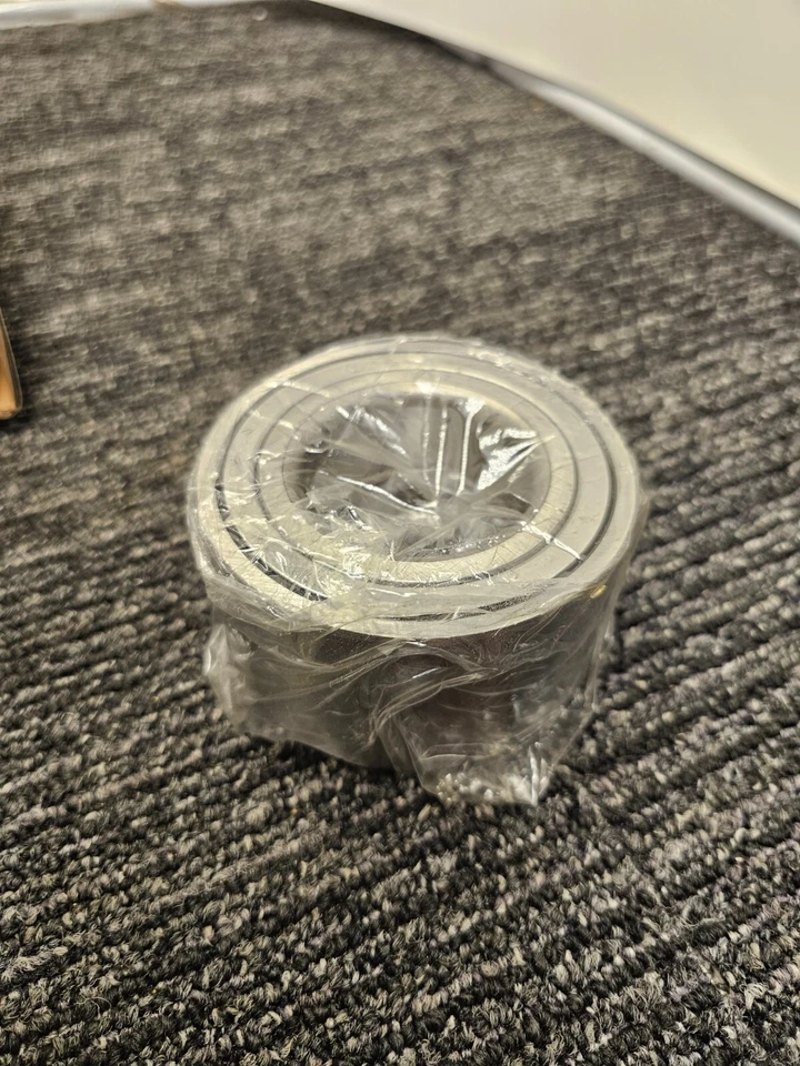 Reparación de buje de rueda estándar Carquest NT930545K para Toyota Highlander 2009 2,7 L L L4 Foto 3 de 4