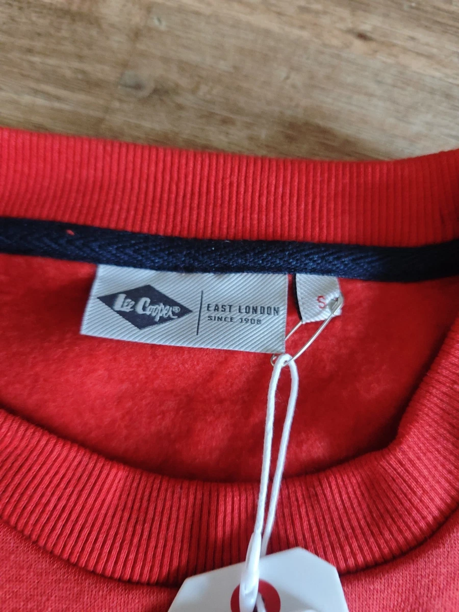 Sudadera Lee Cooper East London Roja Talla S con Parche Lee Cooper 1908 Nueva