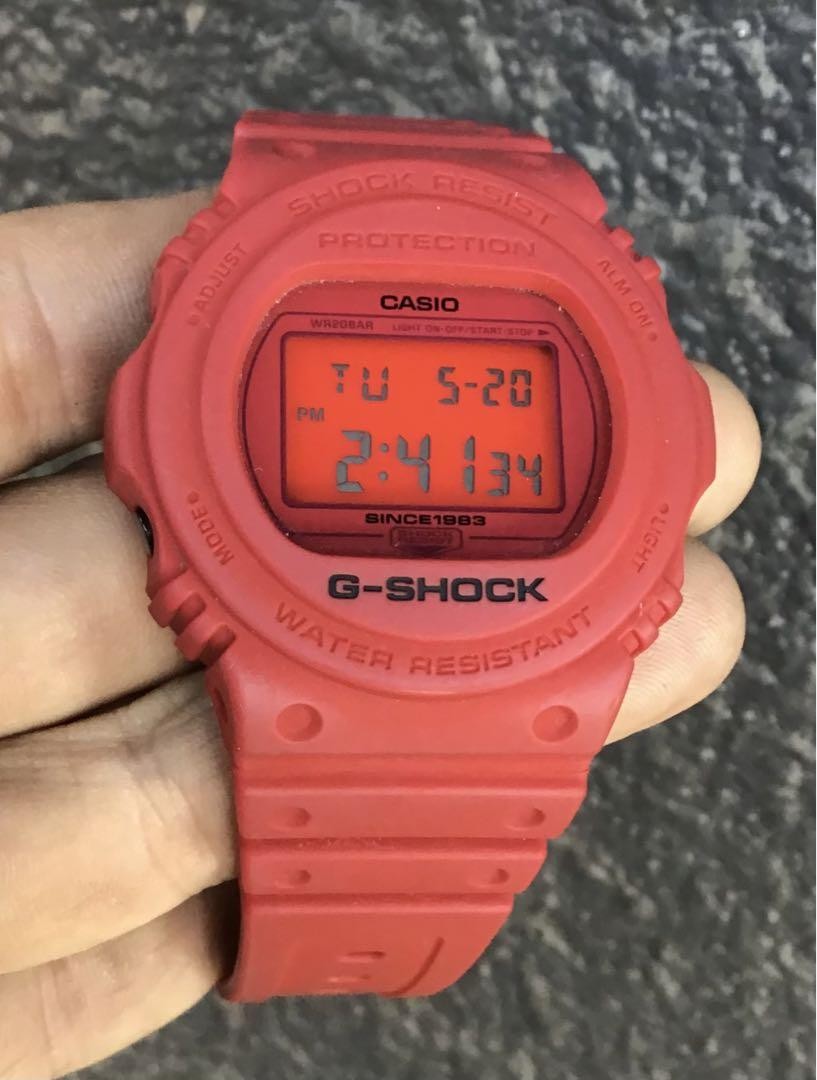美品✨️CASIO　G-SHOCK35周年記念レッド スティングDW-5735C カシオ Gショック 35周年限定モデル レッドアウト DW-5735C-4JR