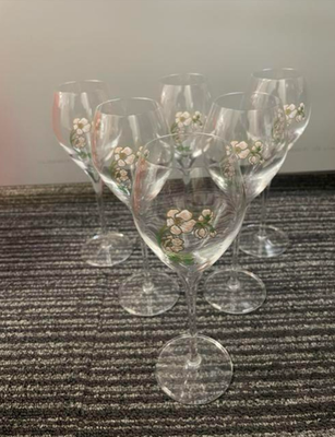 Beautiful Perrier-Jouet Set of 6 Champagne Wine LEHMANN Belle
