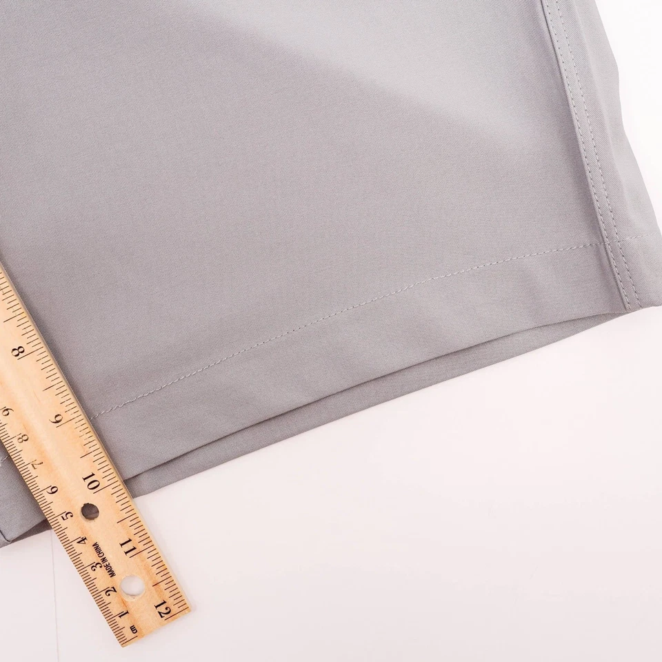 NUEVO Pantalones Cortos Greg Norman ML75 Microlux Golf Elastizados Para Hombre Talla 32 Gris Frente Plano Foto 4 de 4