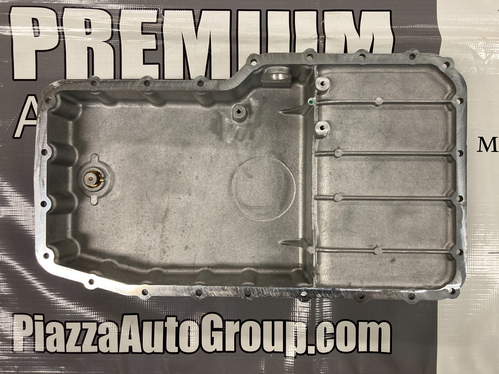 OEM Maserati Oil Sump, 4.7L Engine, 229192