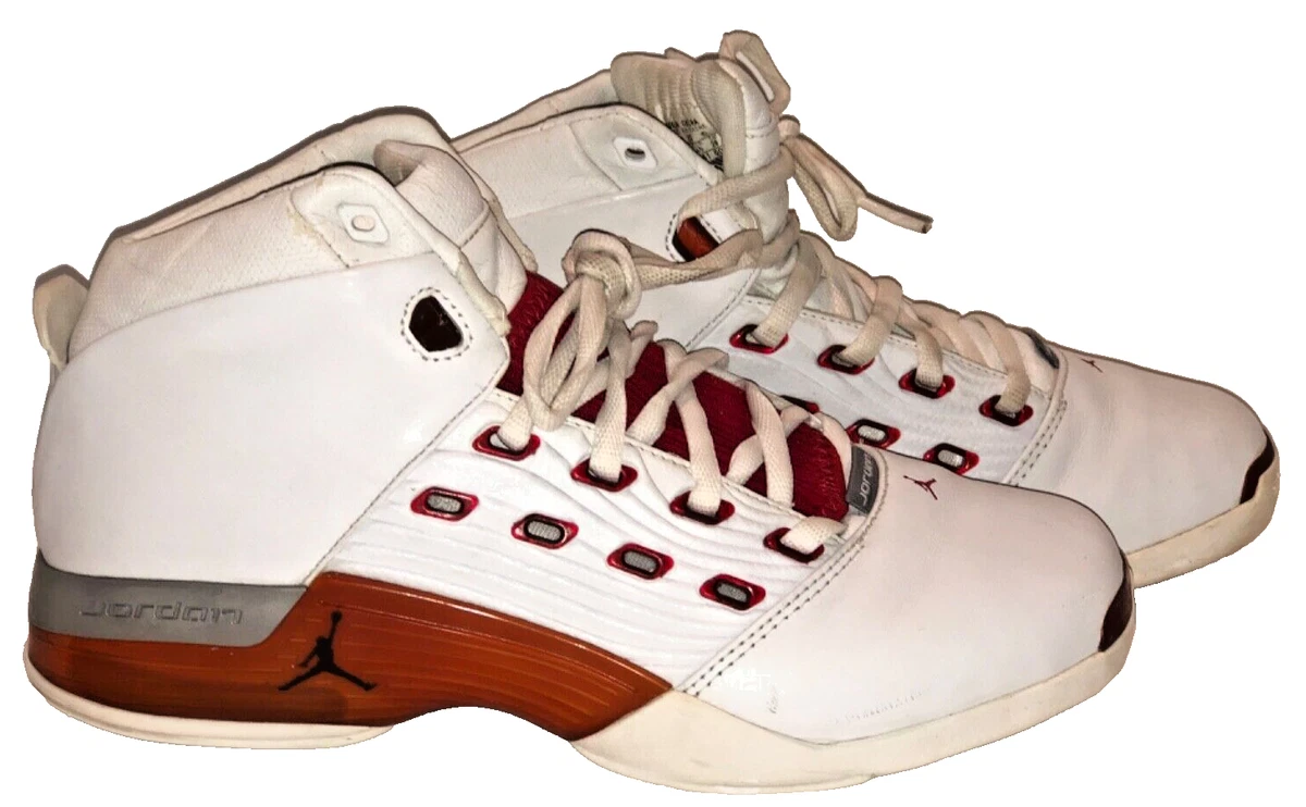 VINTAGE 2002 NIKE AIR JORDAN XVII 17 OG WHITE AND RED SIZE 11M