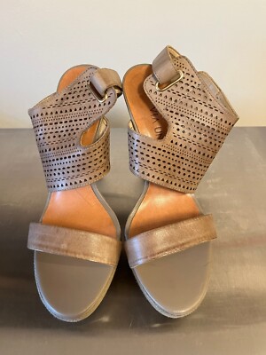 Women's Via Uno Taupe Leather Open-Toed Stiletto Heels - Size 7