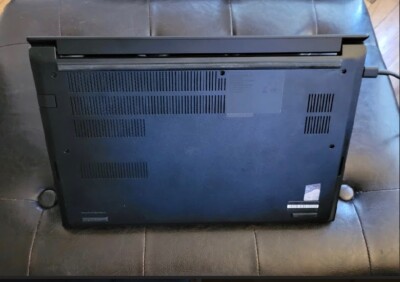 Lenovo ThinkPad E14 Gen2 (500 GB HDD, 10th Gen Intel Core i7, 1.8GHz, 8 GB RAM)