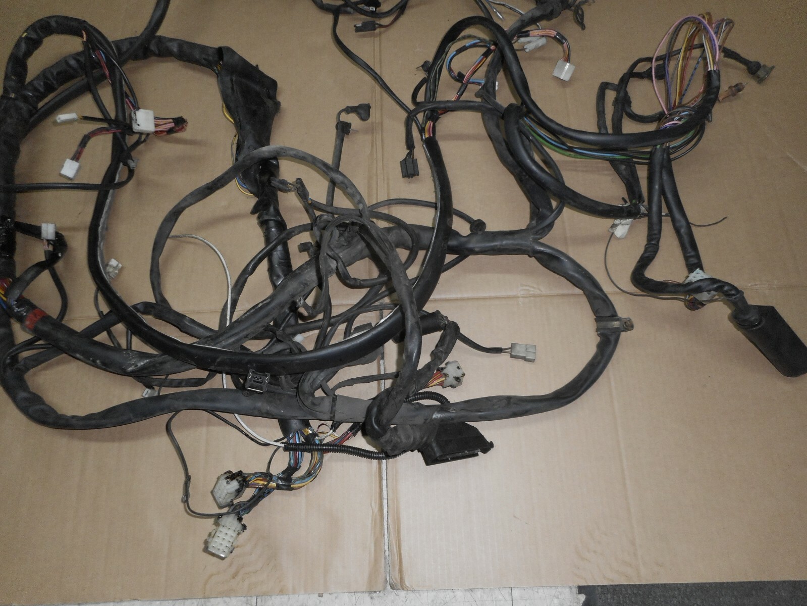 Ferrari Mondial 3.2 wiring harness (foglights/bumper available)
