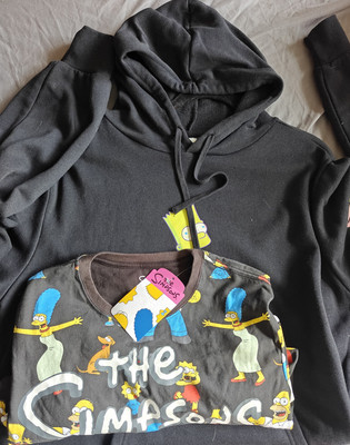 The Simpsons Hoodie size L + Shirt size M