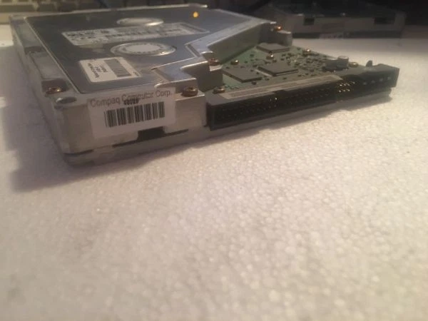 Quantum tx04a491 bigfoot 4gb ide 5.25" hard drive, 304238-001 - Image 4 of 4