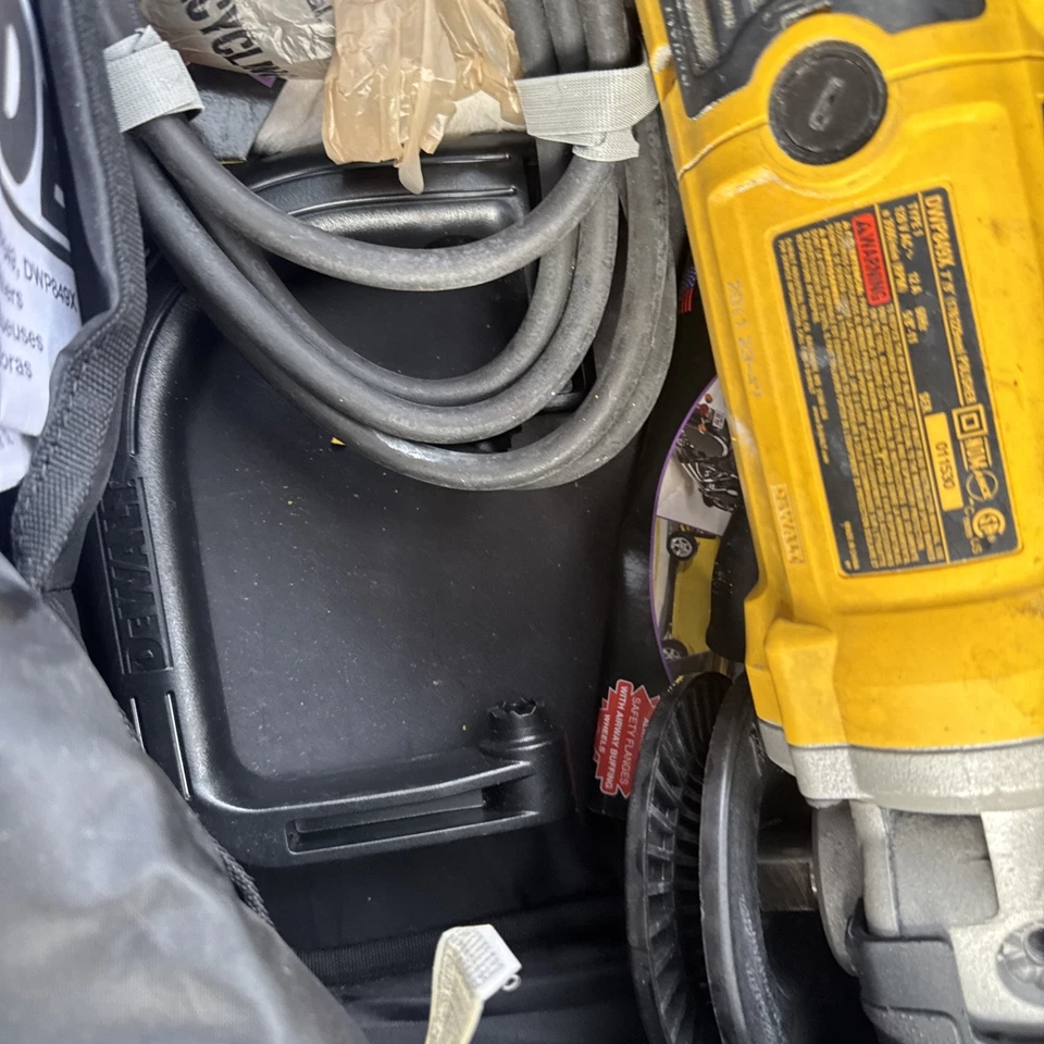 DEWALT DWP849X 7/9 英寸抛光机加 xtras — 第 3/4 张图片