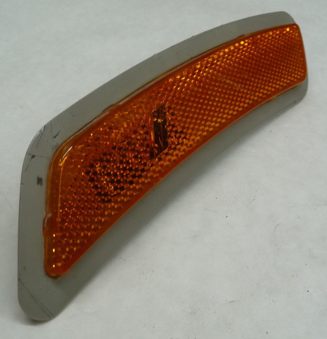 Rolls-Royce Cullinan 2025-2026 Front Right Front bumper P/N 63145A5A858