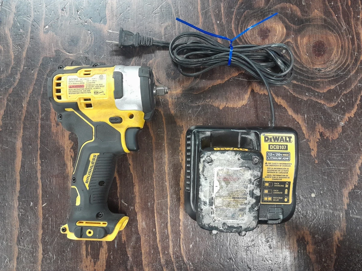 DeWalt Impact Driver DCF903 w Battery and Charger eBay