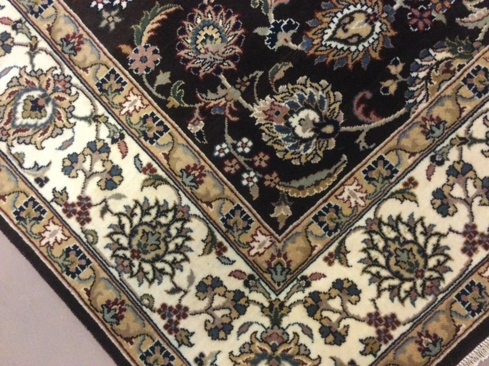 5’ X 7’ Navy Blue Beige Traditional Floral All-Over Oriental Rug Hand Knotted - Image 4 of 4