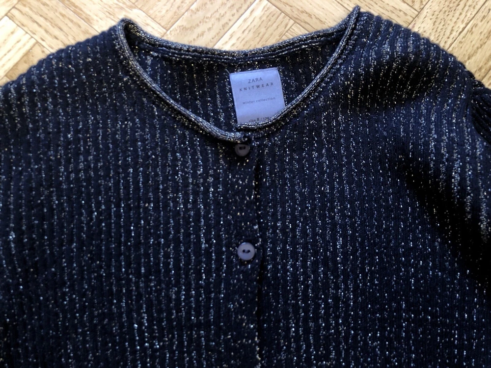 festliche "Bolero" Strickjacke Größe 128, Zara, dunkelblau, Glitzer Fäden