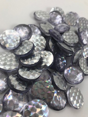 (50) 3/4" Plastic Holographic Rounds for Crafts - Picture 2 of 7