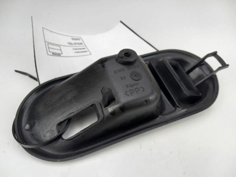 Land Rover Discovery 2004 moldura de manija de puerta interior trasera derecha 9740 Foto 4 de 4