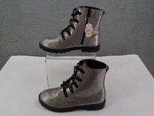 WONDER NATION CHILDRENS BOOT SZ 5 FLEXIBLE OUTSOLE NONMARKING SILVER SPARKLE NWT