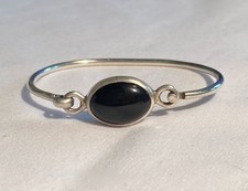 Sterling Silver 925  & ONYX Cabochon Hinged Bangle Bracelet Mexico