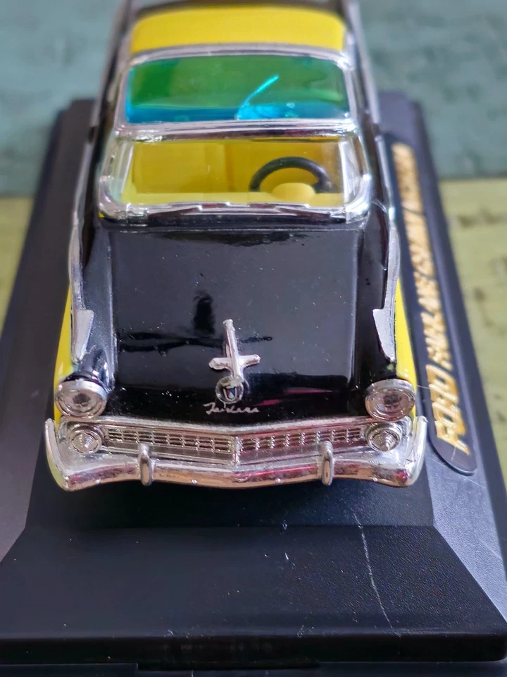 KLine Kruisers 1/43 Scale Die Cast - 1955 Ford Fairlane Crown Victoria - Image 4 of 4