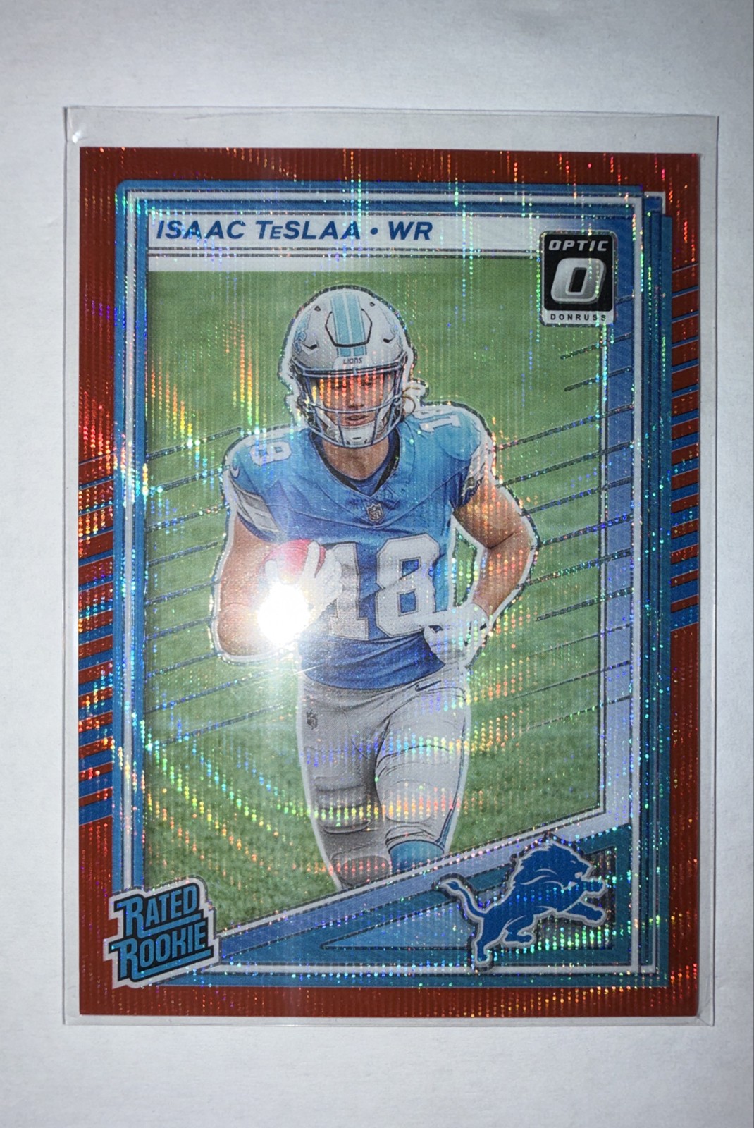 2025 Panini Donruss - Rated Rookie Isaac Teslaa #338 Optic Preview Red Wave (RC)