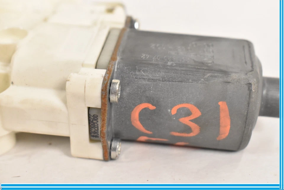 ДВИГАТЕЛЬ РЕГУЛЯТОРА СТЕКЛА ЛЕВОЙ ВОДИТЕЛЬСКОЙ ДВЕРИ MERCEDES BENZ OEM W164 W251  - Изображение 4 из 4